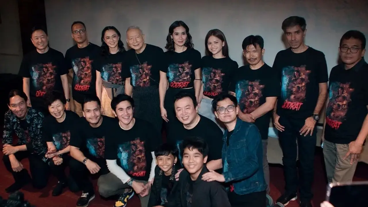 Pemain dan produser film Kodrat (Foto: Instagram keanuazka08)