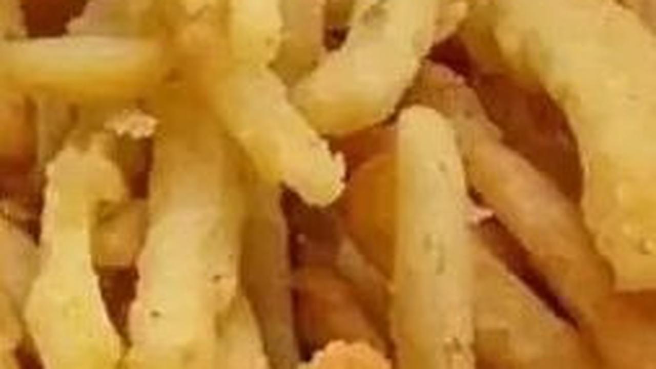 4.&nbsp;Pepaya Muda Goreng Tepung