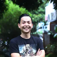 Ernest Prakasa di preskon film Comic 8 (Nurwahyunan/bintang.com)