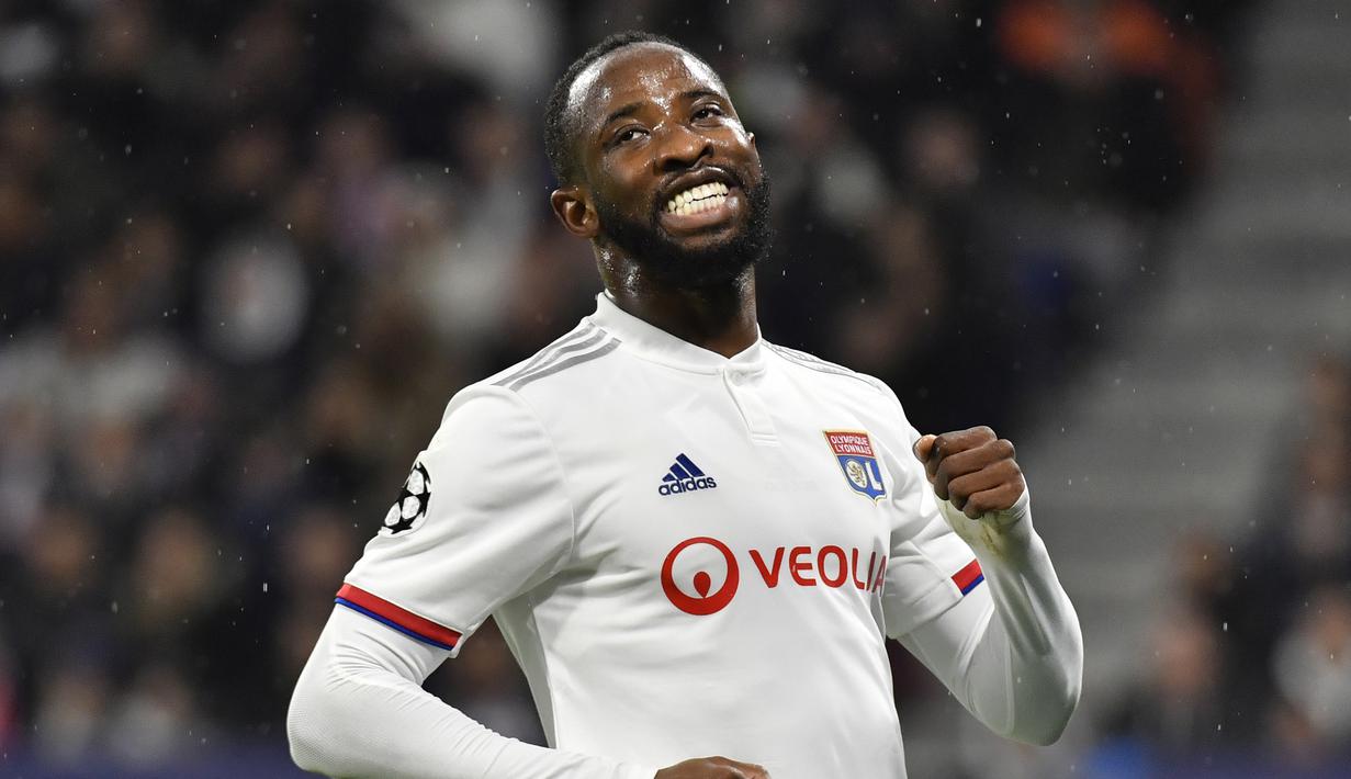 1. Moussa Dembele (Lyon) - Arsenal bisa mempertimbangkan Dembele sebagai alternatif pengganti lini serang meraka bila Aubameyang hengkang. Selain tajam, Dembele juga masih berusia 22 tahun. (AFP/Philippe Desmazes)