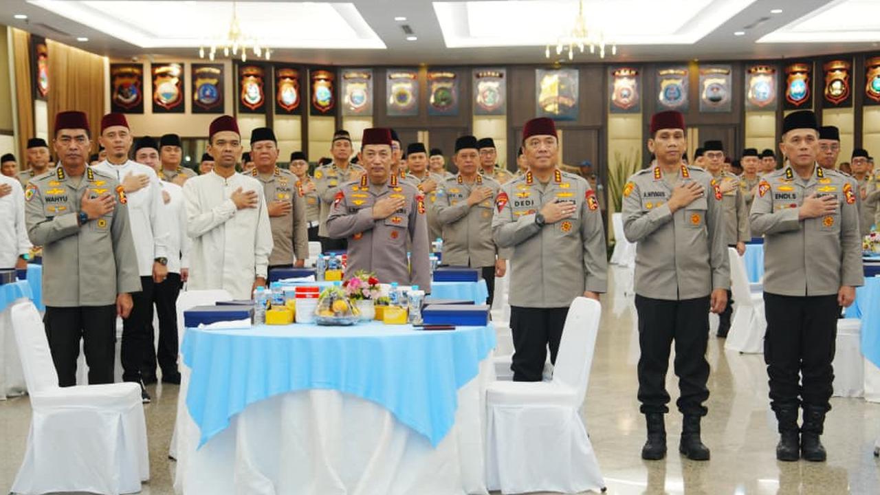 Ceramah di Mabes Polri, Ustaz Abdul Somad Tekankan Pentingnya Toleransi Beragama