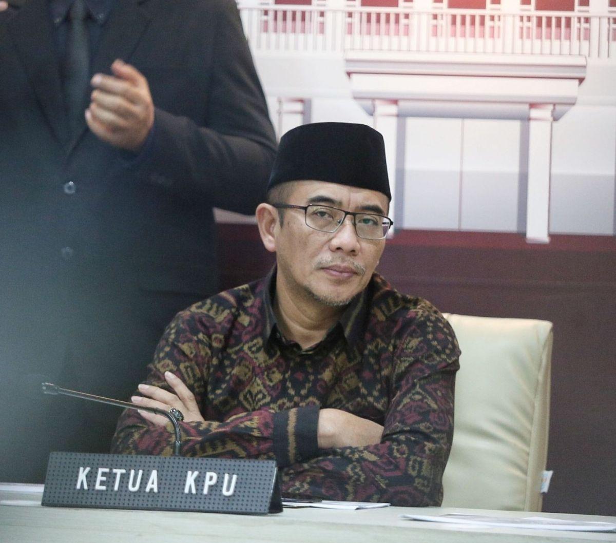 Mahkamah Konstitusi (MK) memutuskan menolak permohonan dalam gugatan perkara perselisihan hasil pemilihan umum (PHPU) atau sengketa Pilpres 2024 yang dilayangkan Anies Baswedan-Muhaimin Iskandar dan Ganjar Pranowo-Mahfud MD.