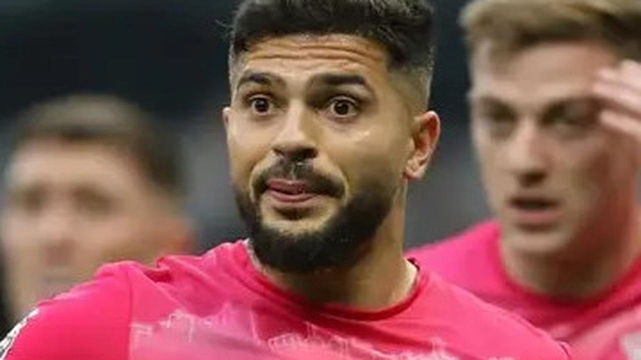 Muslim Taat, Sam Morsy Kapten Ipswich Town Tolak Pakai Ban Pelangi di Laga Liga Inggris