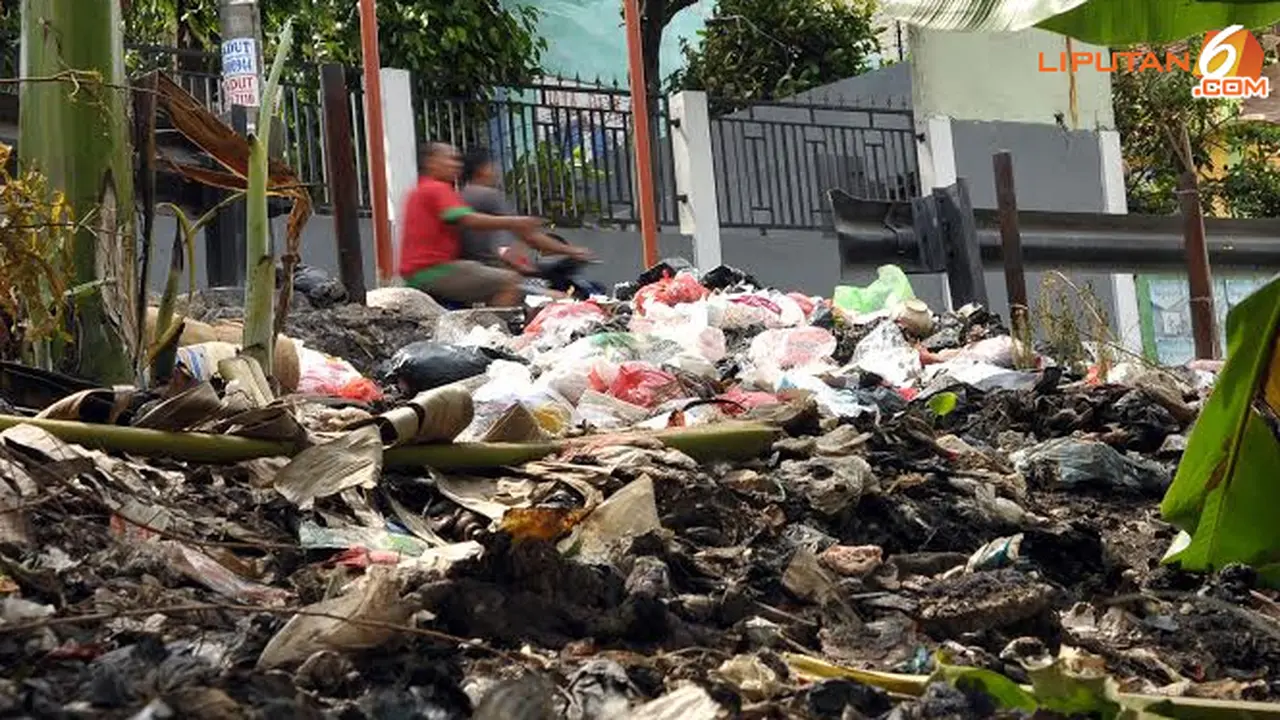 buang-sampah-8-131126b.jpg
