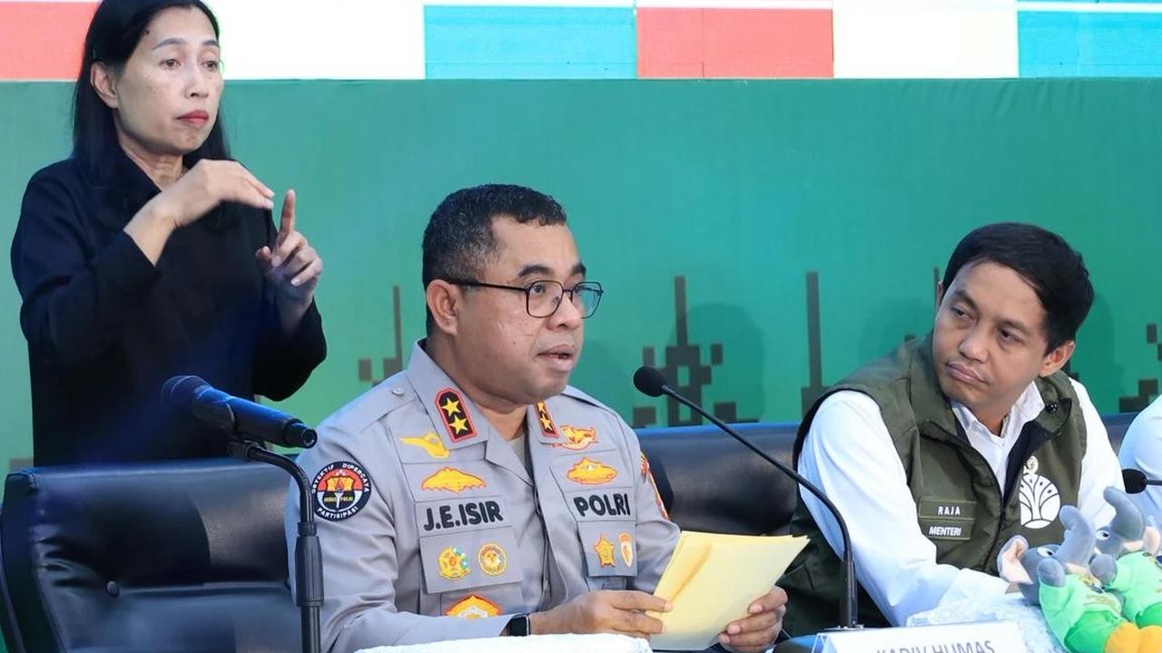 FOTO:  Polda Riau Bongkar Sindikat Perburuan Gajah Sumatera