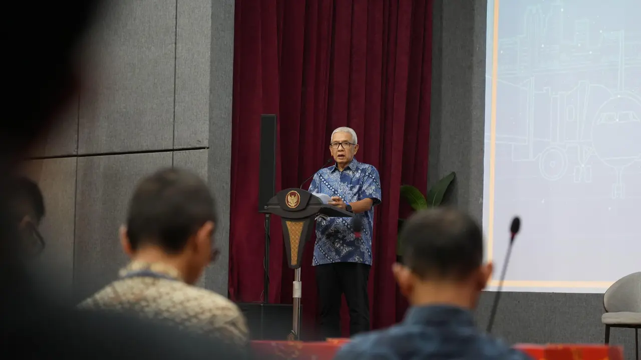 Deputi Bidang Koordinasi Industri, Ketenagakerjaan, dan Pariwisata Kementerian Koordinator Bidang Perekonomian Mohammad Rudy Salahuddin