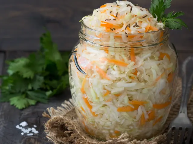 Cara Membuat Acar Kubis Yang Segar Lifestyle Fimela Com