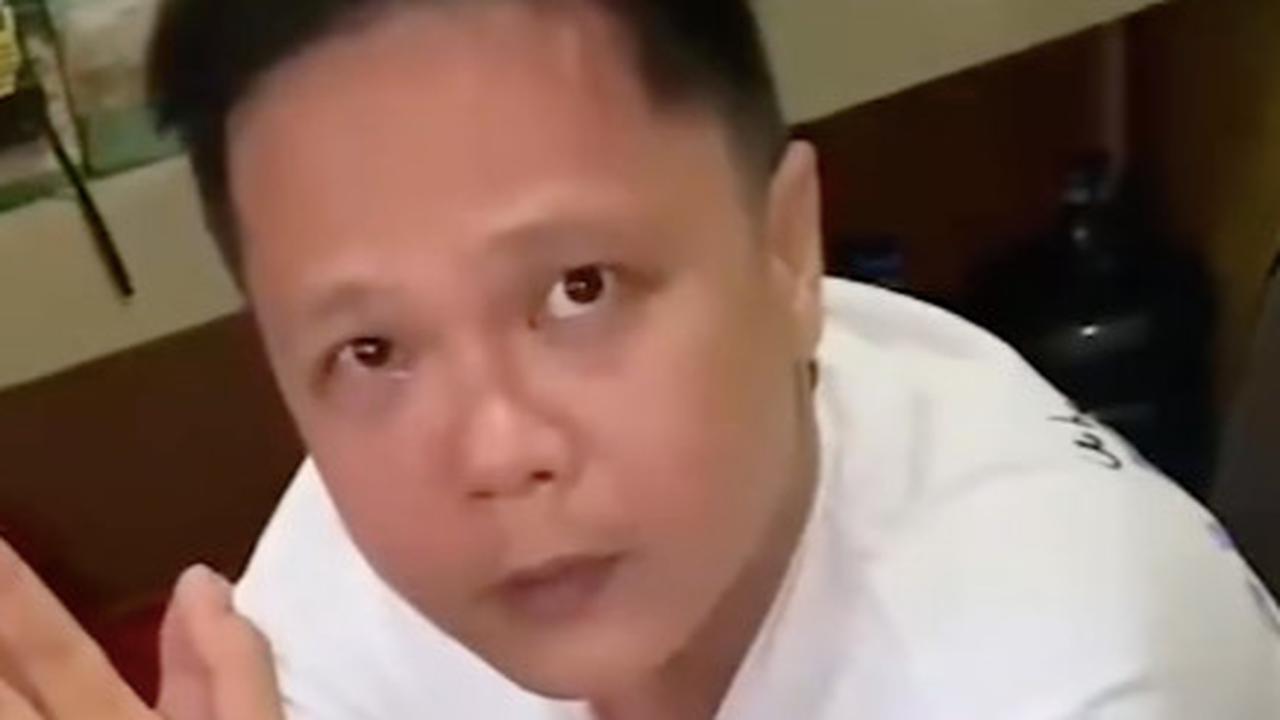 Tampang Pengendara Mercy Mabuk Tabrak Lari Korban Hingga Meninggal, Tampari Muka Sendiri di Kantor Polisi