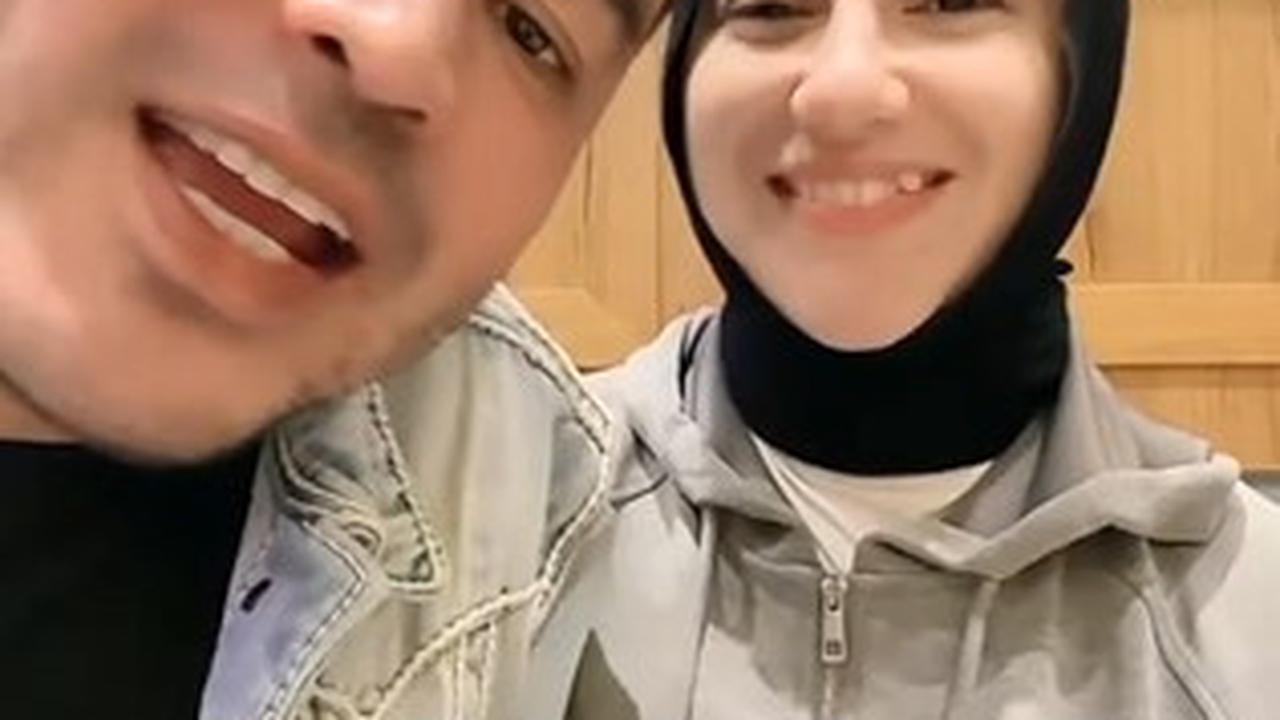 Potret Haldy Sabri Pertama Kali Ungkap Momen Lamar Irish Bella, Tak Izinkan Istri Berakting Lagi?