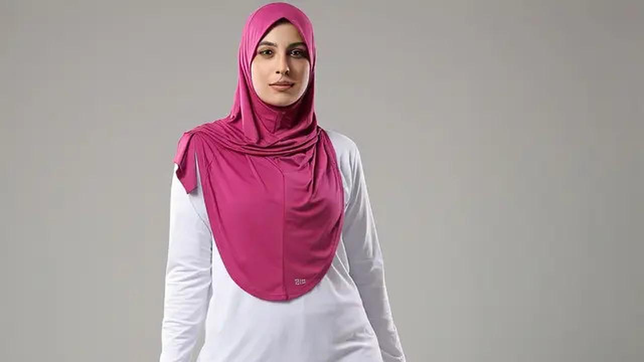 10 Gym Outfits Perempuan Hijab yang Elegan di 2025, Tampil Stylish Saat Olahraga