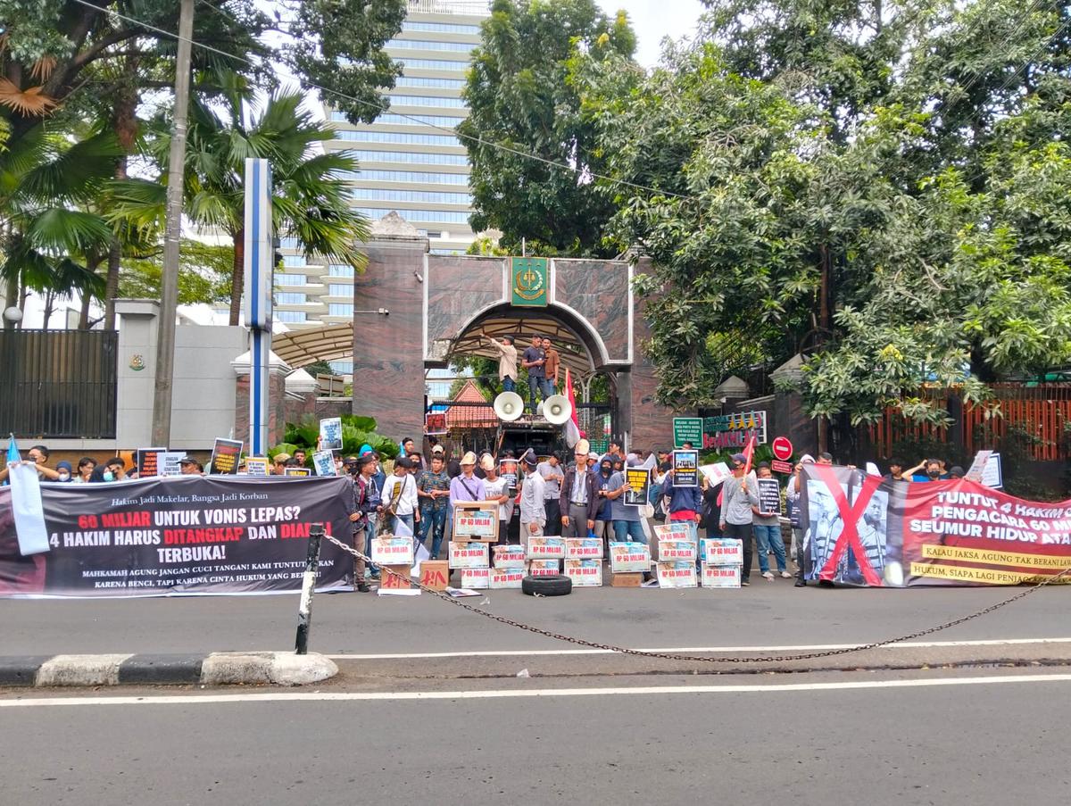 demo di kejagung
