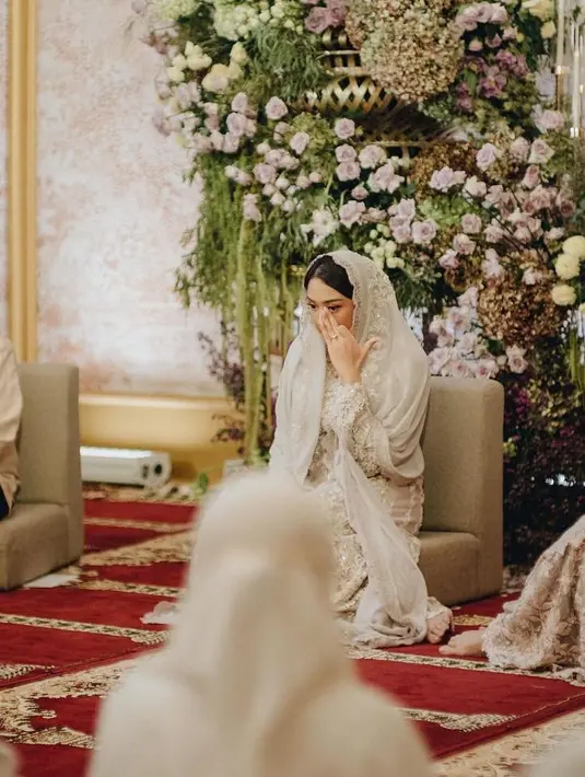 Putri Tanjung Pengajian (Instagram/putri_tanjung)