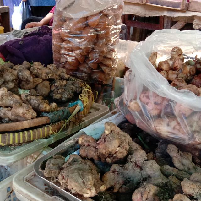 Melambung Hingga Rp 100 Ribu Per Kilo Jahe Merah Tetap Diburu