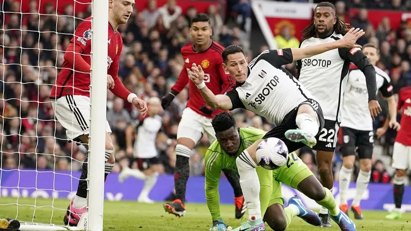 Foto: Malunya Manchester United saat Dipecundangi Fulham di Old Trafford