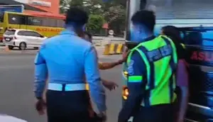 Kondektur Bus Tangerang Tega Tusuk Penumpang, Begini Kronologinya