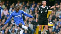 Geremi Njitap yang telah pensiun pada Januari 2011 bersama klub Yunani, AE Larisa tercatat pernah berlaga di Premier League selama 7 musim bersama Middlesbrough, Chelsea dan Newcastle United mulai 2002/2003 hingga 2008/2009. Ia mampu mencetak total 12 gol dalam rentang waktu tersebut, 7 gol dicetak bersama Middlesbrough, 3 gol bersama Chelsea dan 2 gol bersama Newcastle United. (AFP/Odd Andersen)