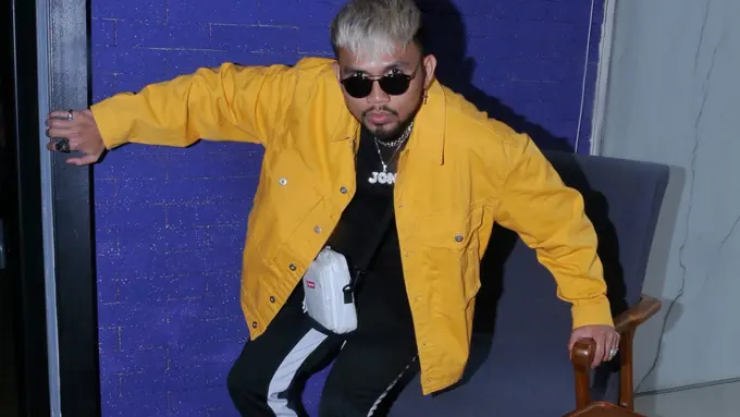 [Bintang] Roy Ricardo Hampir Gagal Syuting Video Klip Barang KW di Sydney