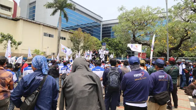 Audiensi dengan Buruh, Kemnaker: Kenaikan UMP 2020 Sebesar 8,51 Persen Sudah yang Terbaik