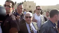 Kunjungan Provokatif Pemimpin Israel di Masjid Al-Aqsa. (www.huffingtonpost.co.uk)