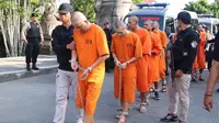 Polisi Denpasar Bali memborgol kaki dan tangan pengedar narkoba