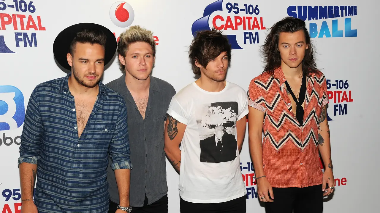 [Bintang] Harry Styles dan Louis Tomlinson