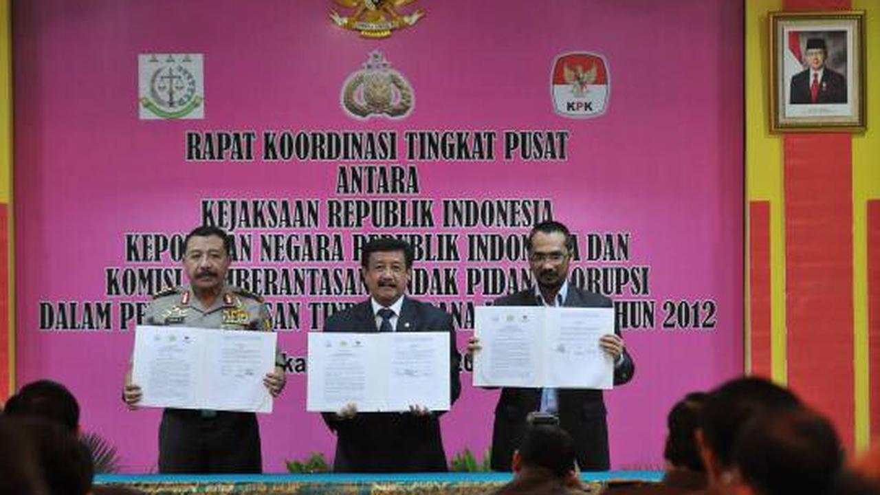 KPK, Polri, Kejagung perangi korupsi