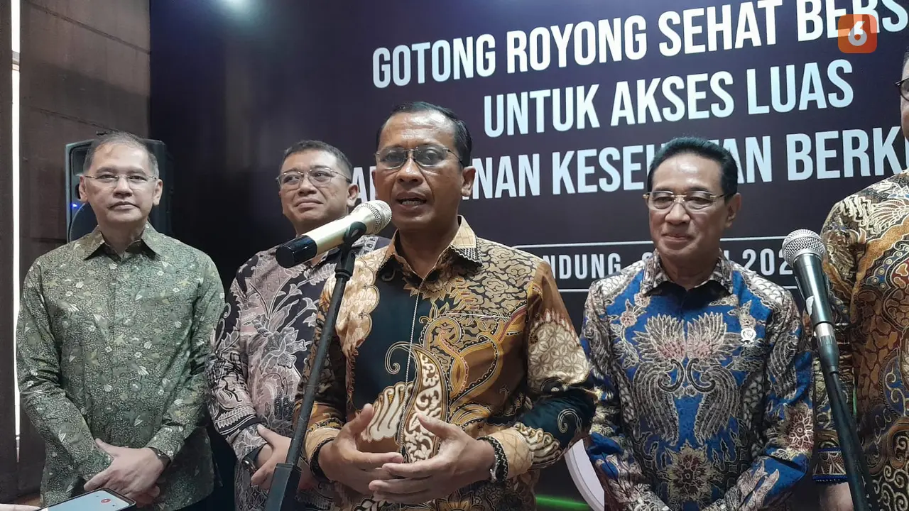 Direktur Utama BPJS Kesehatan Prihati Pujowaskito mengusulkan agar mahasiswa baru yang mendaftar perguruan tinggi sudah menjadi peserta aktif BPJS Kesehatan. (Foto: Benedikta Desideria/Liputan6.com).