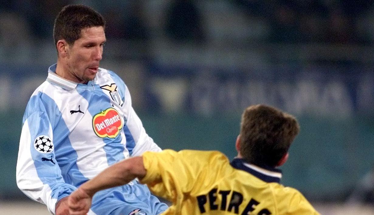5. Diego Simeone - Gelandang bertahan asal Argentina ini memperkuat barisan tengah Lazio pada tahun 1999-2003. (AFP/Gabriel Bouys)