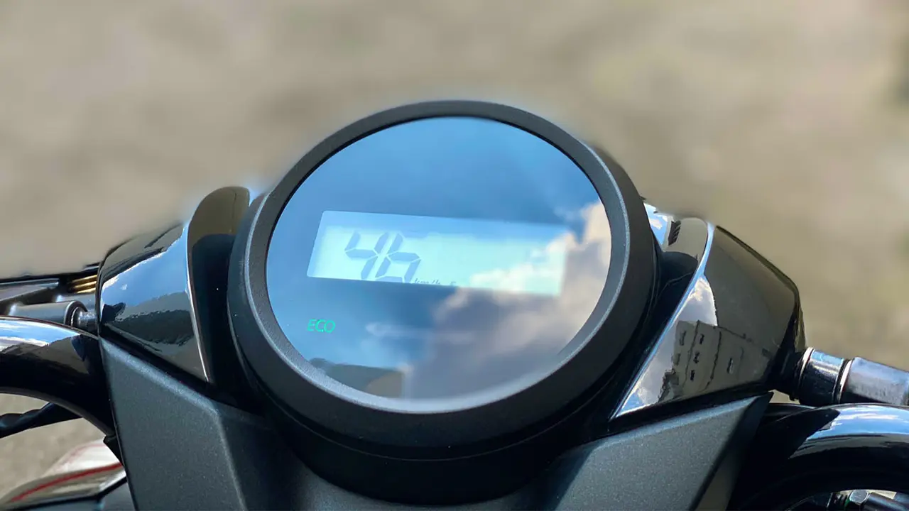 Cara Berkendara Sepeda Motor yang Irit BBM