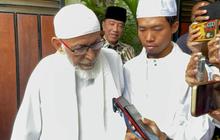 Jokowi Ungkap Isi Obrolan 20 Menit Bareng Abu Bakar Ba'asyir, Dinasehati Mengabdi pada Islam