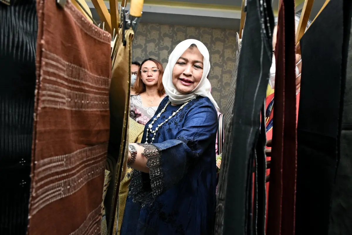 Nawal Lubis