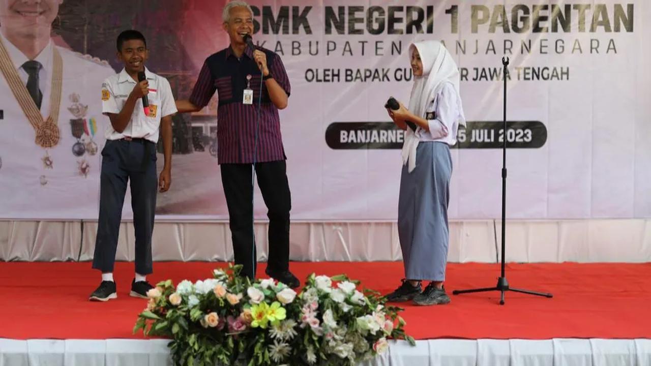 Selain itu, ia juga telah membuka aduan bagi siswa dan masyarakat jika melihat kejadian pungli.