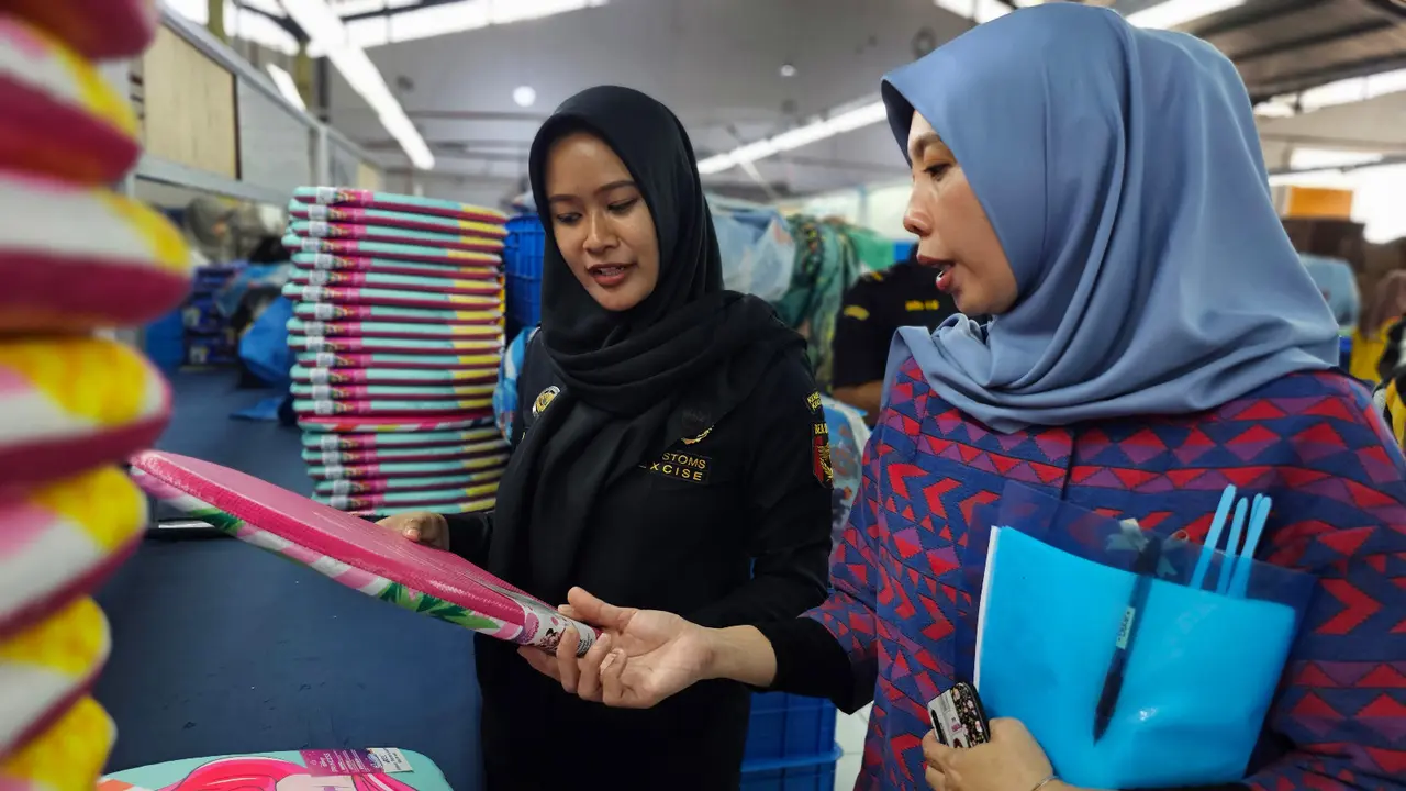 Perusahaan yang beroperasi di kawasan berikat Kecamatan Bergas, Kabupaten Semarang, Jawa Tengah, PT Golden Rich Toys Indonesia mengekspor produknya ke Amerika Serikat.
