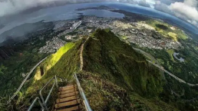 Tangga Haiku, Hawaii