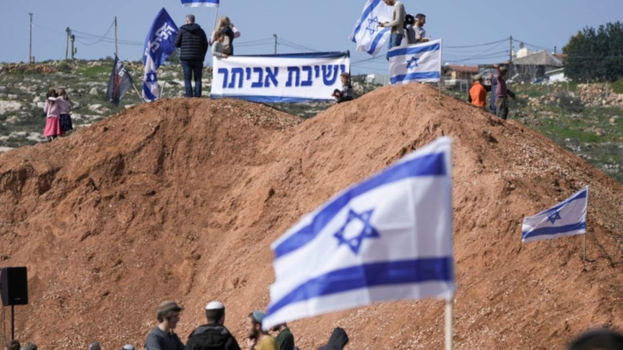 Pemukim Israel Bunuh Guru Palestina yang Bantu Film Pemenang Oscar 'No Other Land', ini Tampang Pelaku