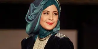 Perubahan sikap Stuart Collin membuat Risty Tagor kecewa, keduanya ternyata sudah pisah rumah sejak bulan puasa.