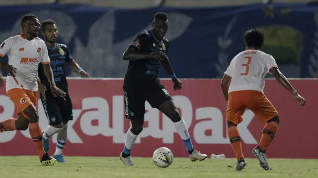 Ezechiel Ndouasel