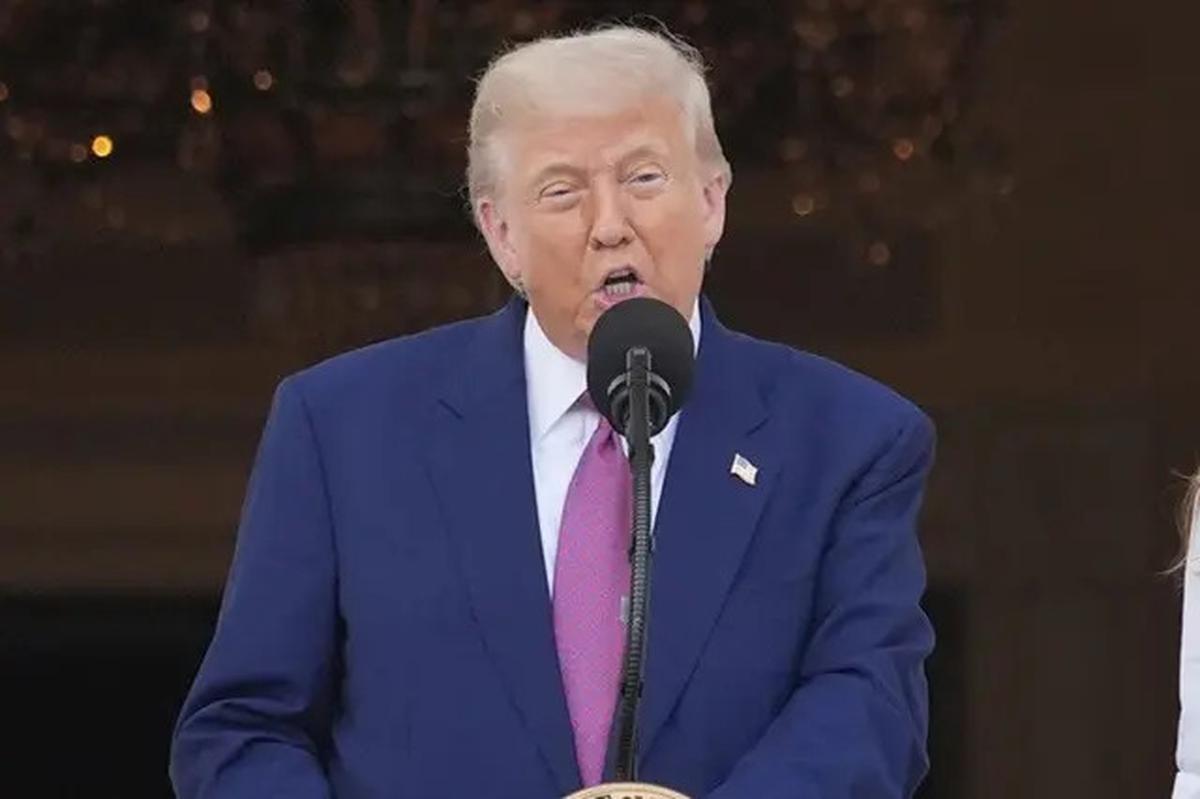 Donald Trump Tuduh Presiden Gustavo Petro Terlibat Perdagangan Narkoba, AS Hentikan Bantuan ke Kolombia