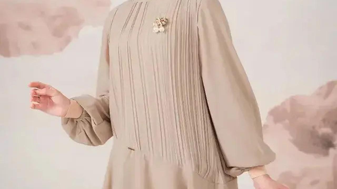 6 Tips Padu Padan Tunik Kekinian untuk Kulit Kuning Langsat, Bikin Look Glowing dan Anti Kusam