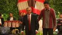 Politisi Senior Sabam Sirait saat merayakan HUTnya yang ke-80 di Jakarta, Sabtu (15/10). Memasuki usia ke-80 Sabam memberikan masukan agar Indonesia tetap menjaga kerukunan dan persatuan bangsa. (Liputan6.com/Angga Yuniar)