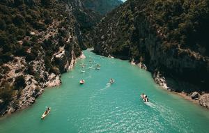 Verdon Gorges, France. (Photo: Kyle Loftus/Pexels)