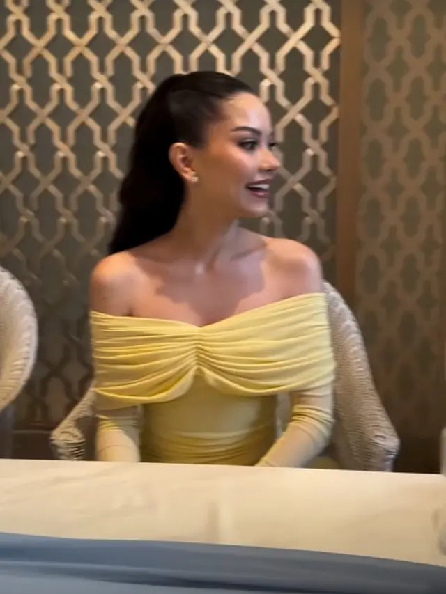 Tampilan Paripurna Alyssa Daguise Bak Princess Belle di Bridal Brunch Jelang Pernikahan