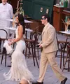 Dua Lipa kembali mencuri perhatian lewat penampilannya dalam pesta pre-wedding bersama suaminya, Callum Turner, yang digelar di Palermo, Sisilia, Italia.