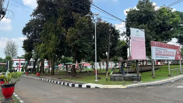 Sekolah Rakyat di Sentra Handayani Jakarta, sentra rehabilitasi yang berada di Jalan PPA No.1, Cipayung, Bambu Apus, Jakarta Timur. (Liputan6.com/Nanda Perdana Putra)