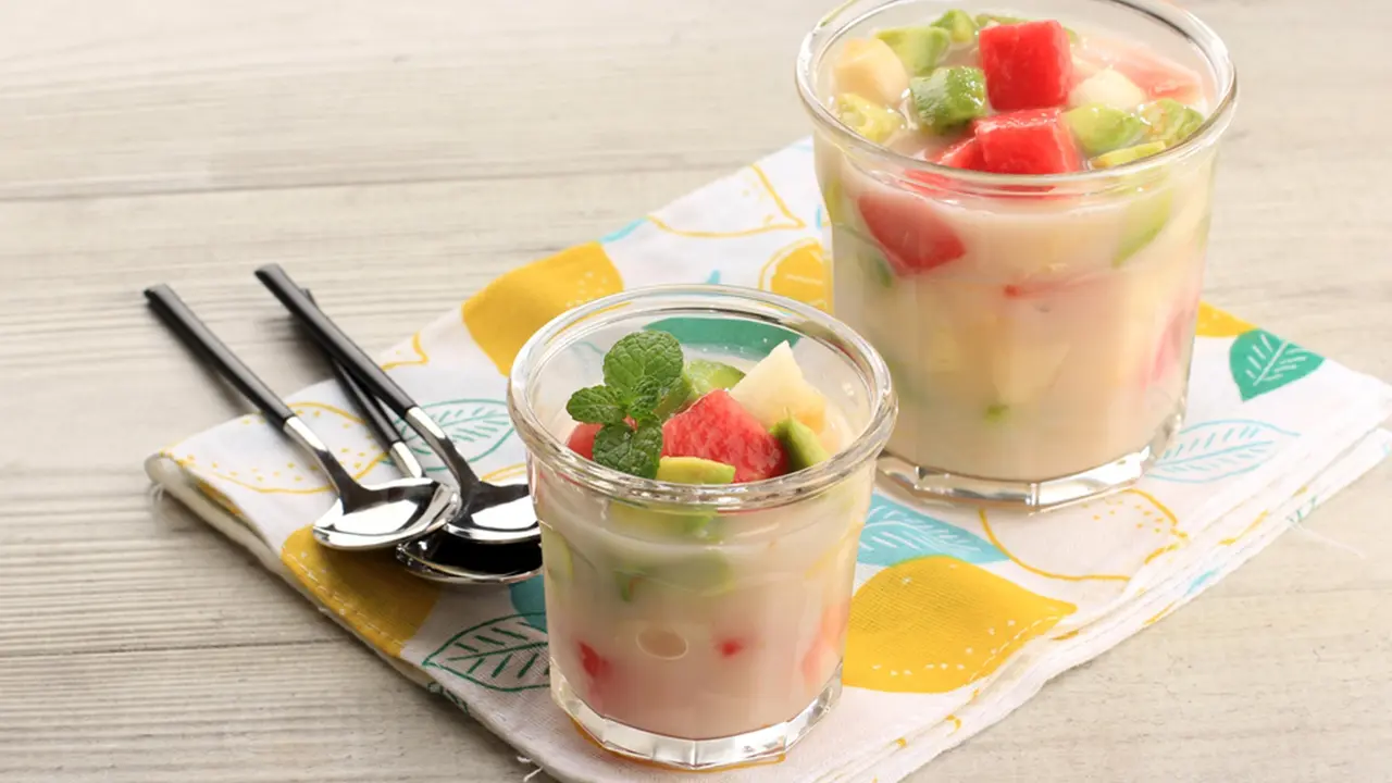 es buah susu UHT