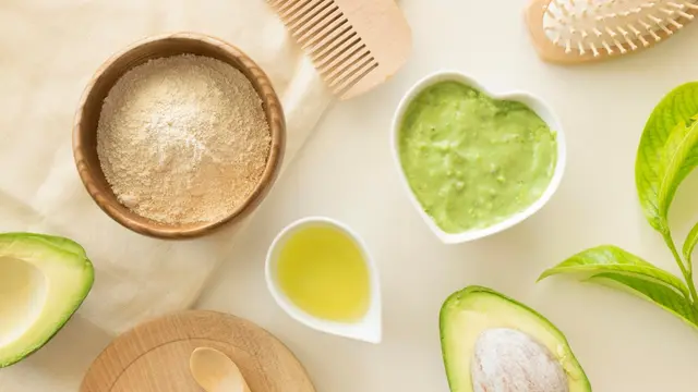 Lima masker alami yang bisa dibuat sendiri di rumah untuk menjaga kelembapan kulit selama Ramadan (Foto/Sumber: Freepik)