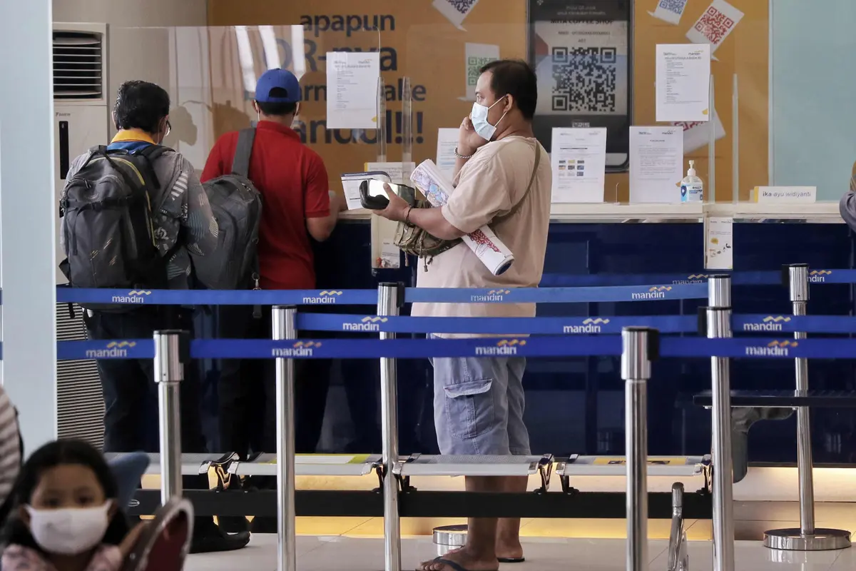 FOTO: LPS Jamin Simpanan Nasabah Sampai Rp 2 Miliar