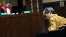 Pengusaha Made Oka Masagung pada sidang lanjutan dugaan korupsi proyek e-KTP dengan terdakwa Setya Novanto di Pengadilan Tipikor, Jakarta, Senin (22/1). Sidang menghadirkan sejumlah saksi dalam proyek pengadaan e-KTP. (Liputan6.com/Helmi Fithriansyah)