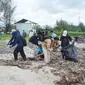 Diinisasi Bank Sampah Yamantab (BSY), serangkaian kegiatan dilaksanakan di Pantai Indah Pandan (PIP), Tapanuli Tengah, Sumut, pada Peringatan Hari Bumi 2024