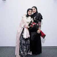 Shireen dan Zaskia (Instagram/shireensungkar)